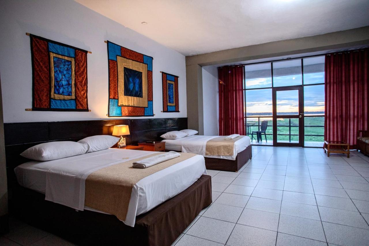 El Cauchero Hotel Iquitos Luaran gambar