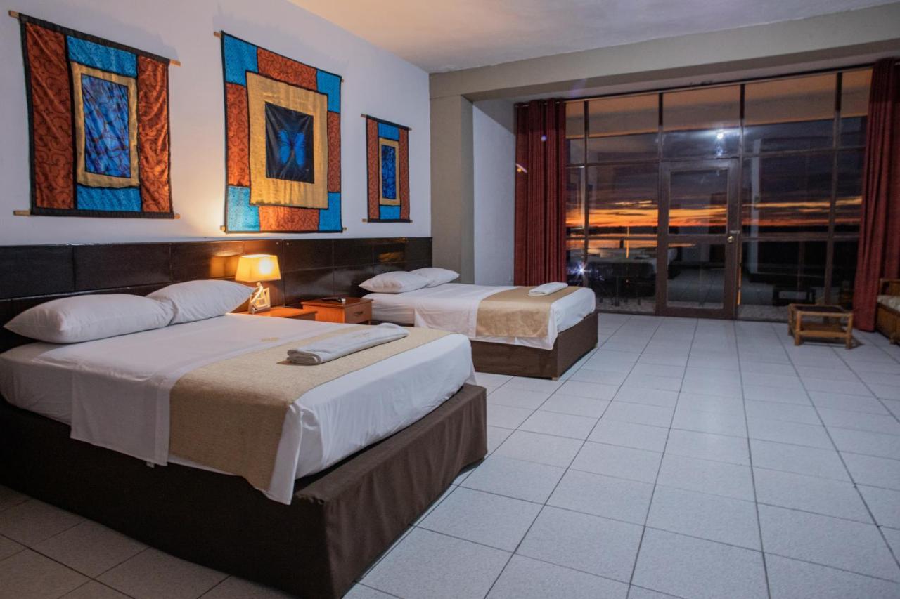 El Cauchero Hotel Iquitos Luaran gambar
