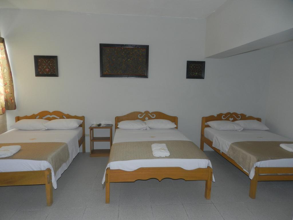 El Cauchero Hotel Iquitos Luaran gambar